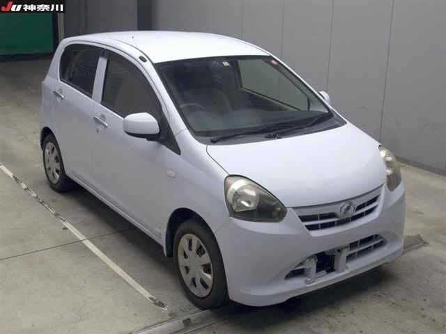 6363 Daihatsu Mira e s LA300S 2012 г. (JU Kanagawa)